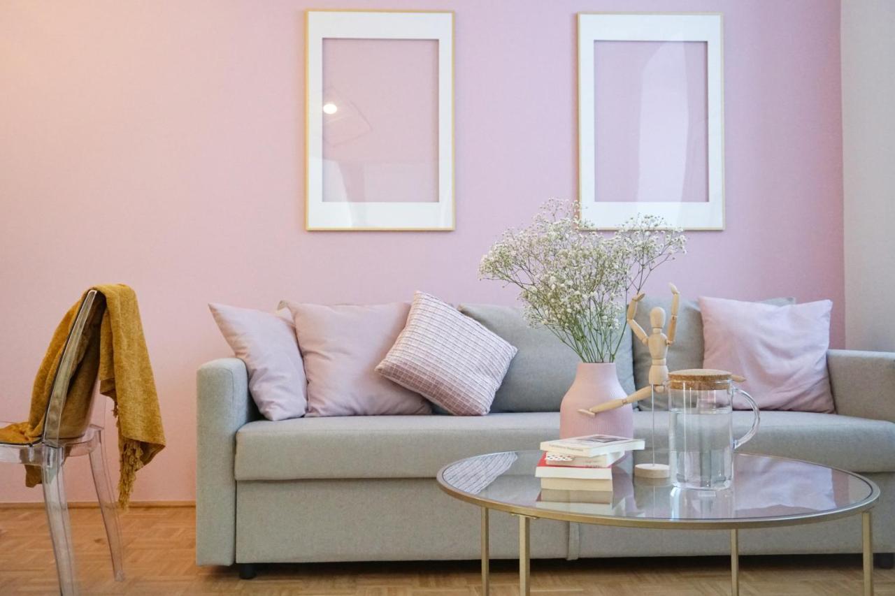 Vibrant Design Apartments - Full Kitchen - Wi-Fi - 18 Mins To City Centre Wien Ngoại thất bức ảnh
