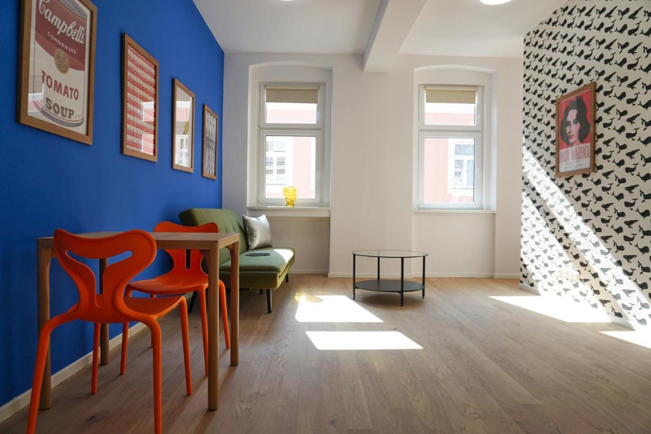 Vibrant Design Apartments - Full Kitchen - Wi-Fi - 18 Mins To City Centre Wien Ngoại thất bức ảnh