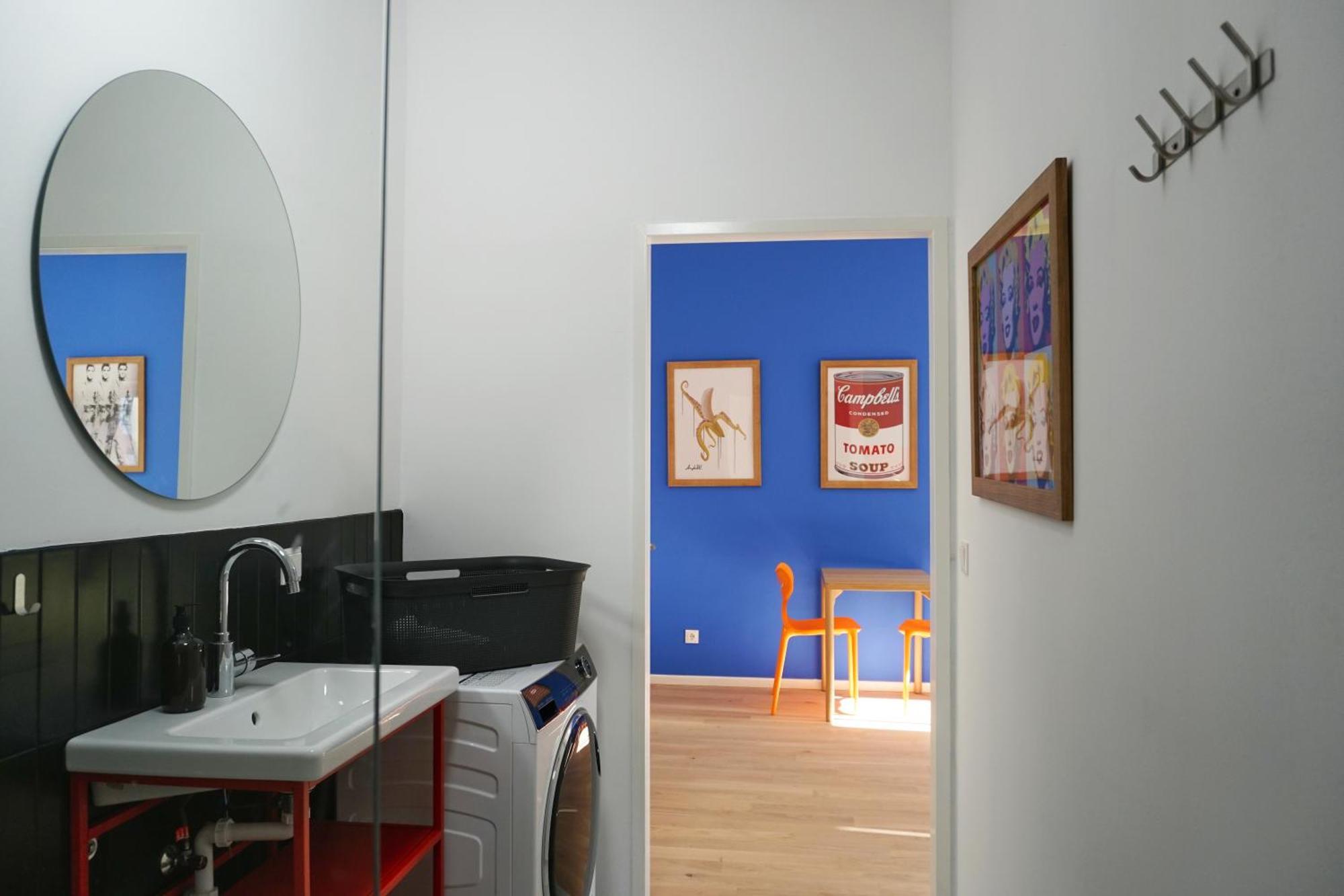 Vibrant Design Apartments - Full Kitchen - Wi-Fi - 18 Mins To City Centre Wien Ngoại thất bức ảnh